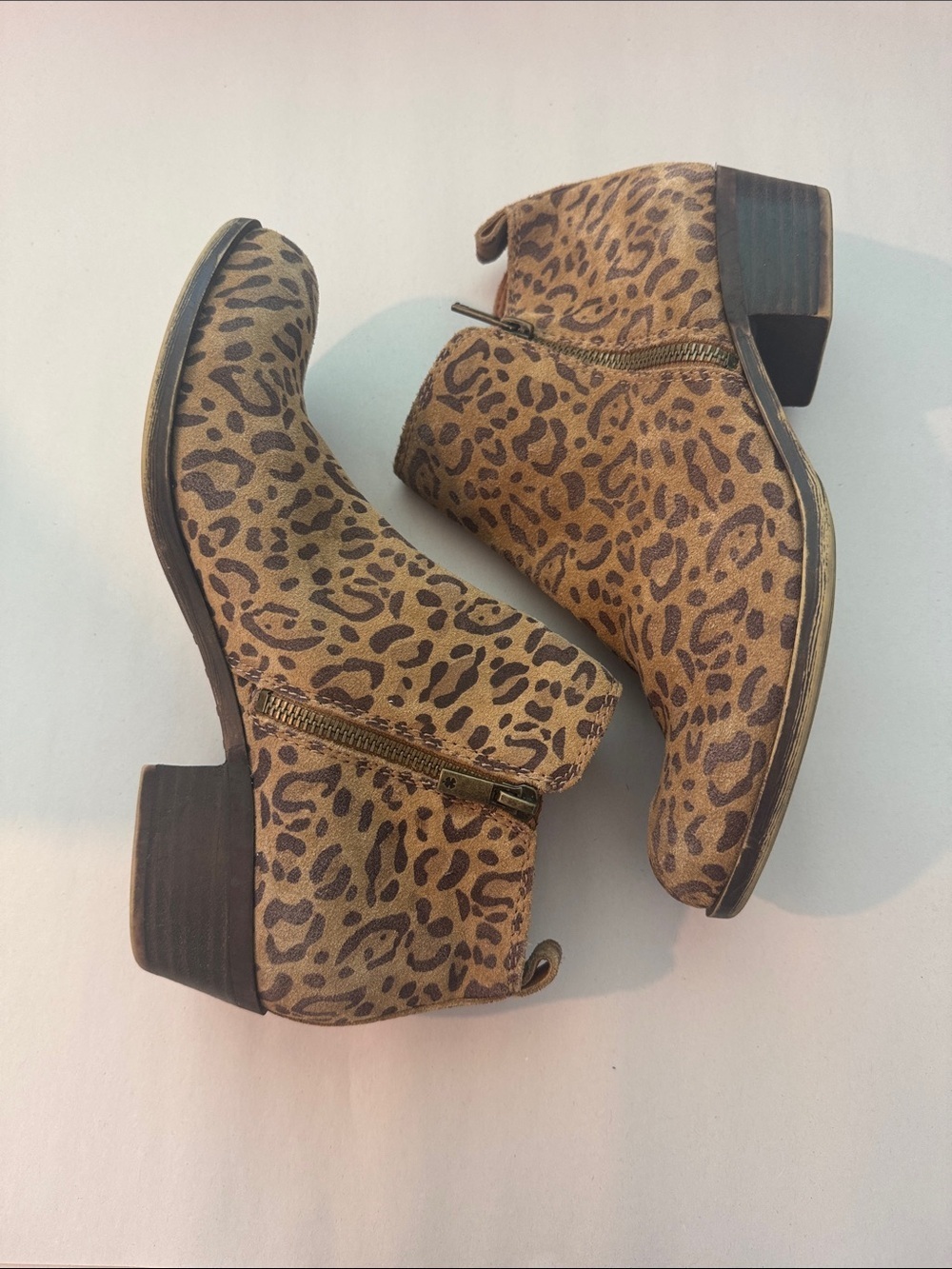 Lucky Brand Booties Size 8.5 Leopard Print Ankle Boots Women's Tan LK Basel - Picture 8 of 13